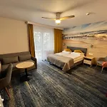 Hotel La Siesta & Medical