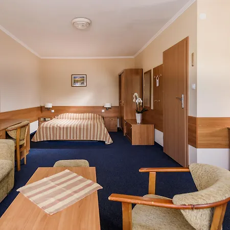 酒店 La Siesta & Medical