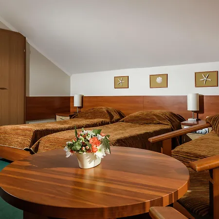 Hotel La Siesta & Medical Spa Hotel 3*