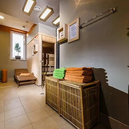 酒店 La Siesta & Medical 3*