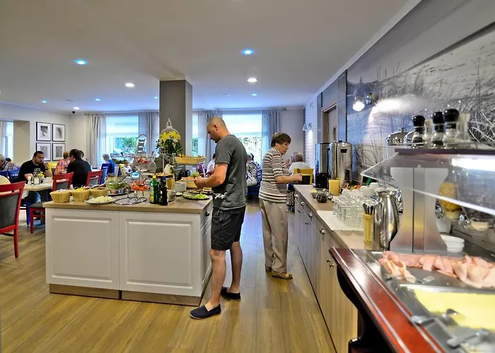 Отель La Siesta & Medical 3*