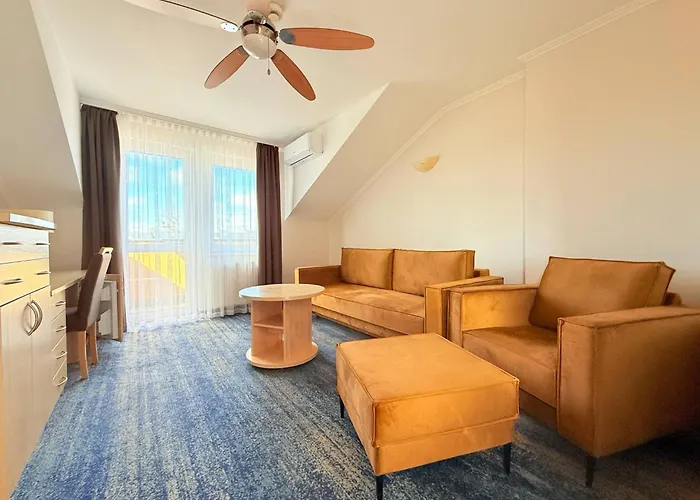 La Siesta & Medical Ястшембя-Гура